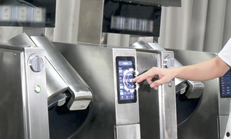 1773307963836532.png “AI养龙虾”之前,优特智厨炒菜机器人早已把“龙虾”炒熟了!